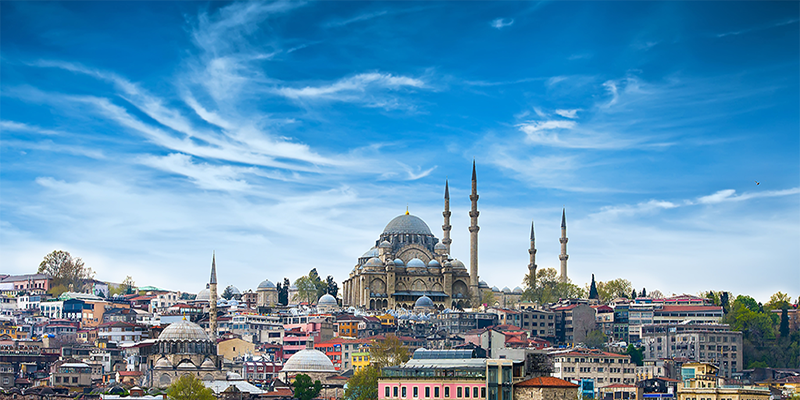 شهر استانبول در کدام یک از کشورهای جهان واقع شده است