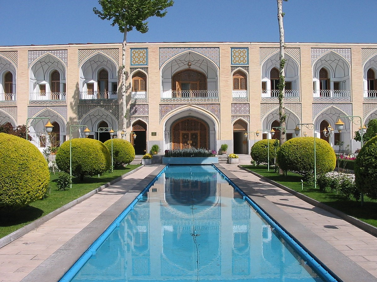 تجربه فراموش‌نشدنی در بهترین هتل‌های اصفهان